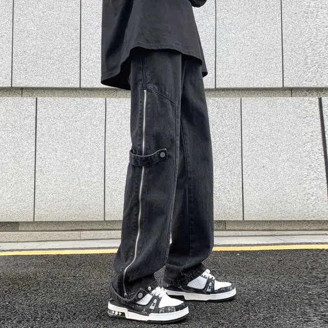 ZONEiD