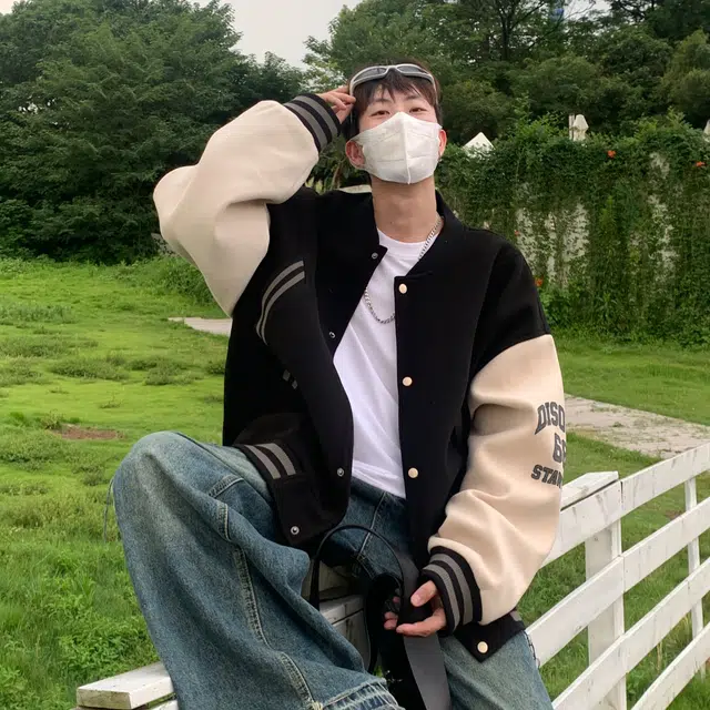 悍戈 美式复古潮牌高街罗纹下摆设计拼接撞色条纹大口袋字母印花棒球服外套休闲宽松运动百搭潮流痞帅学院风飞行员教练夹克 男女同款