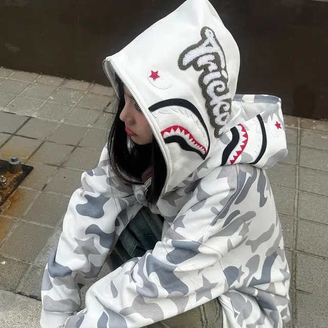 ZONEiD