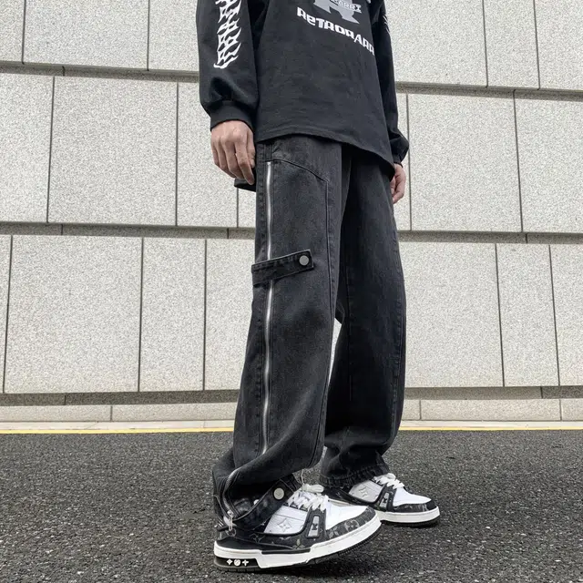ZONEiD