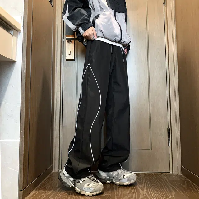 ZONEiD