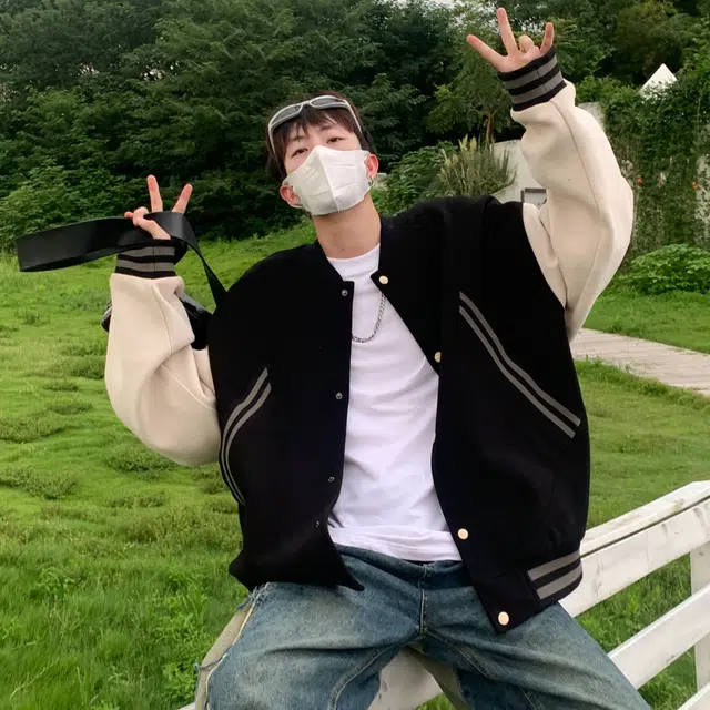 悍戈 美式复古潮牌高街罗纹下摆设计拼接撞色条纹大口袋字母印花棒球服外套休闲宽松运动百搭潮流痞帅学院风飞行员教练夹克 男女同款
