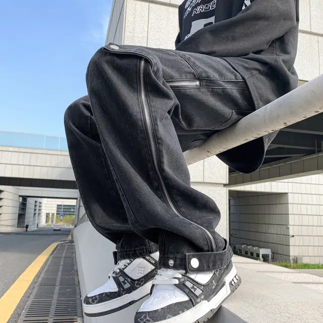 ZONEiD