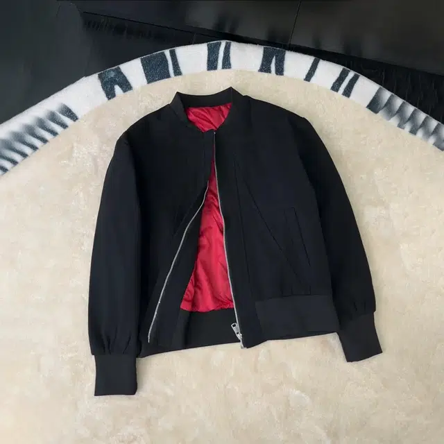 佑麟 秋季重磅倒三角正肩棒球服高级感外套红内拼接水洗帆布夹克 男女同款