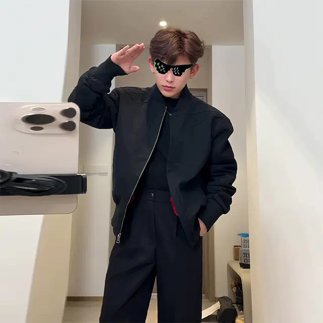 佑麟 秋季倒三角硬汉工装外套美式小众棒球服廓形飞行员短款夹克 男女同款
