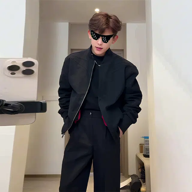 佑麟 秋季倒三角硬汉工装外套美式小众棒球服廓形飞行员短款夹克 男女同款
