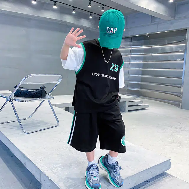 ULOVAZN 2024