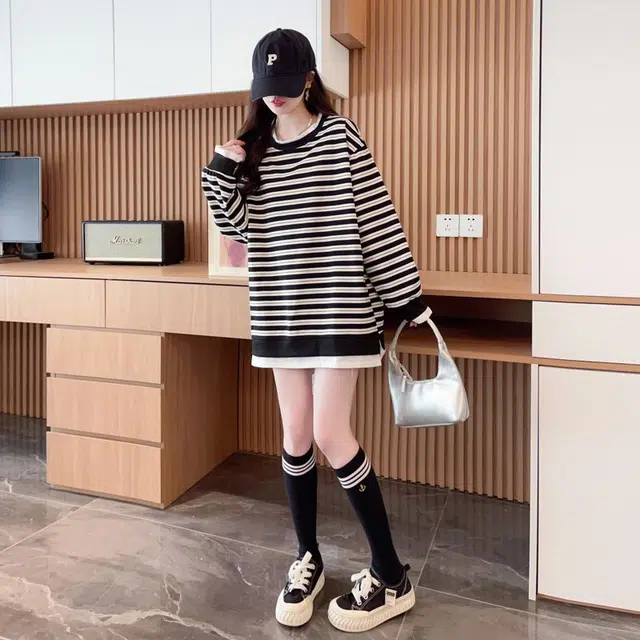 木清清 条纹女士春秋款假两件大码薄款设计感长袖上衣潮品卫衣 女款