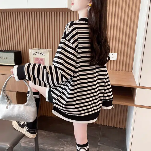木清清 条纹女士春秋款假两件大码薄款设计感长袖上衣潮品卫衣 女款