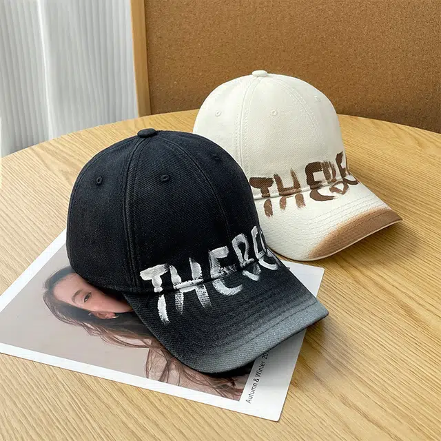 小猪班纳 复古字母灰色时尚百搭 棉 鸭舌帽 男女同款情侣款