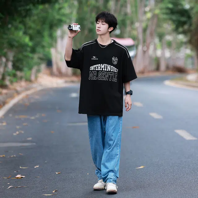 BEEHIVES T