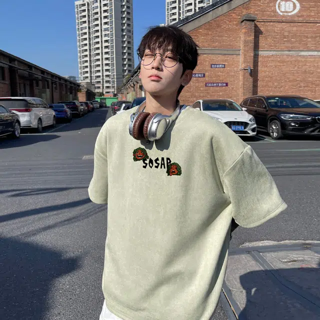 BEEHIVES T