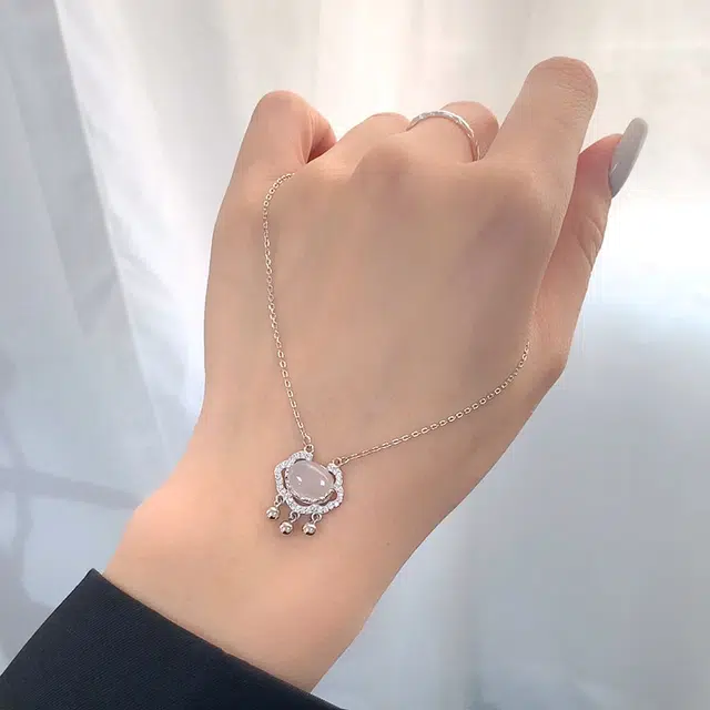 百慕眸 新中式轻奢高级感个性设计 简约百搭长命锁锁骨链 招财纳福平安锁#好运 玻璃猫眼 项链 女款