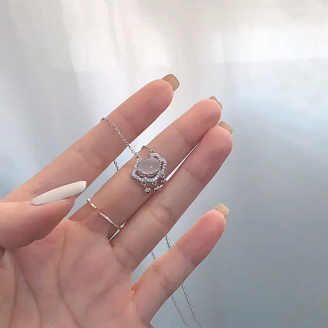 百慕眸 新中式轻奢高级感个性设计 简约百搭长命锁锁骨链 招财纳福平安锁#好运 玻璃猫眼 项链 女款