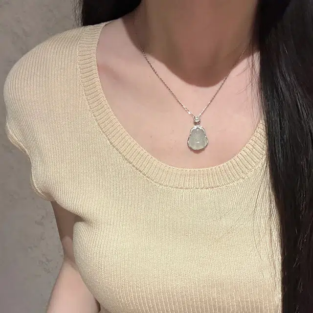 S925