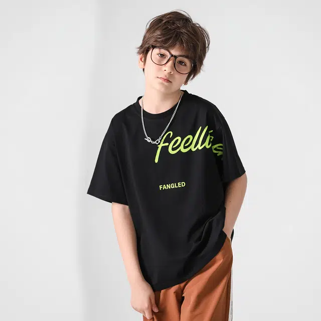 A.KNACKFUSS T T