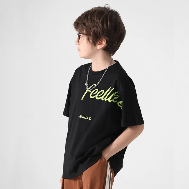 A.KNACKFUSS T T
