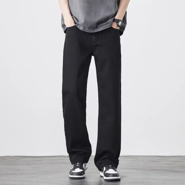 Lee Cooper