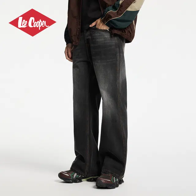 Lee Cooper