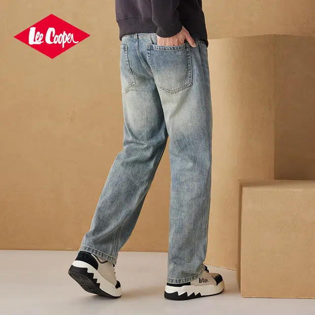 Lee Cooper