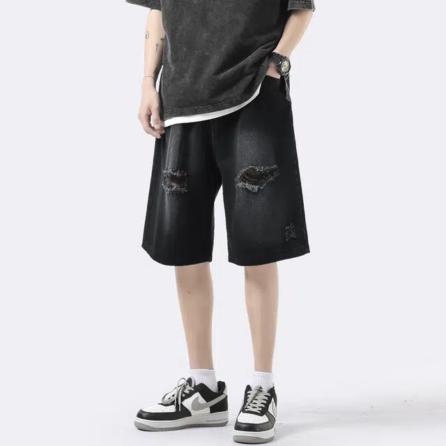 Lee Cooper