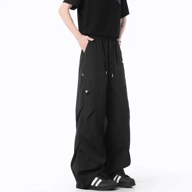 Lee Cooper