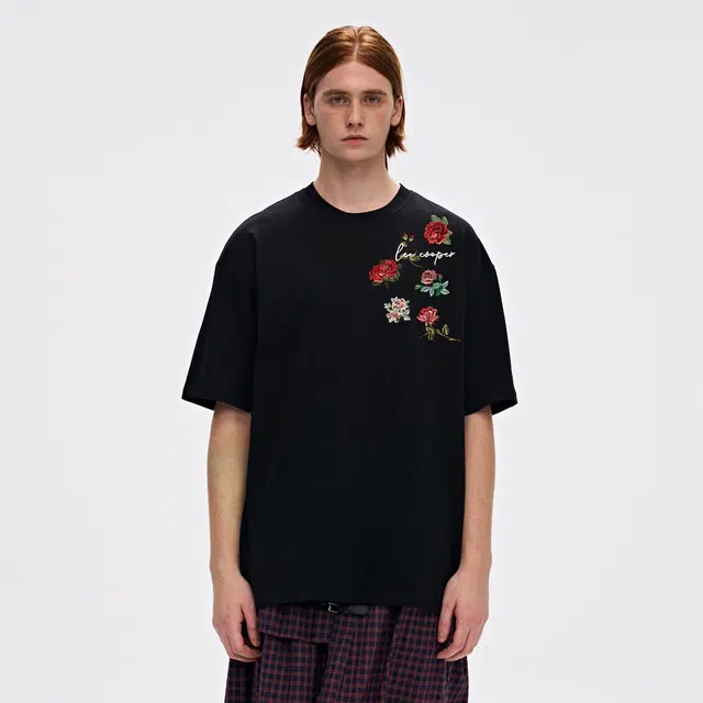 Lee Cooper T