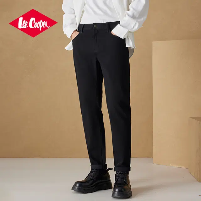 Lee Cooper