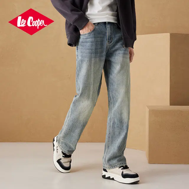 Lee Cooper