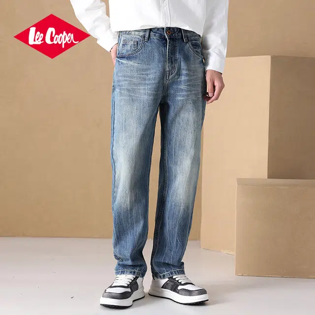 Lee Cooper