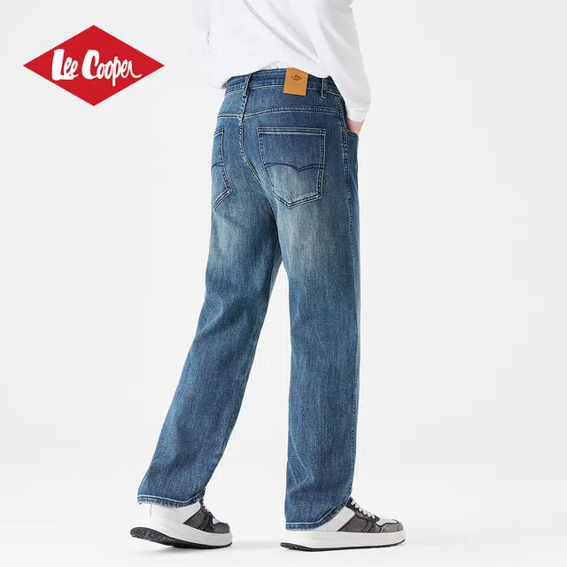 Lee Cooper