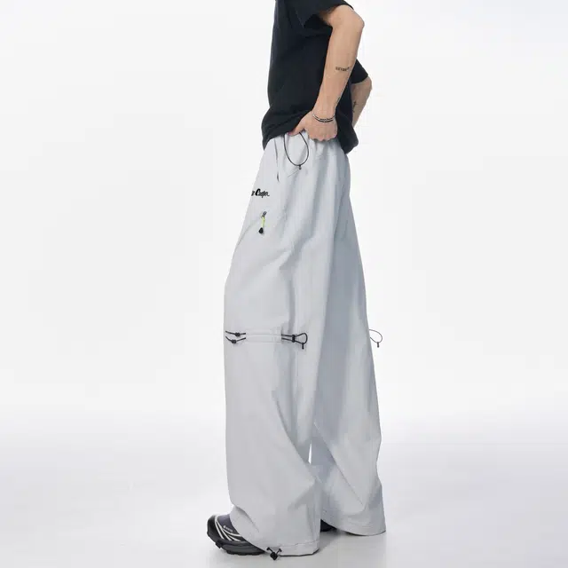 Lee Cooper