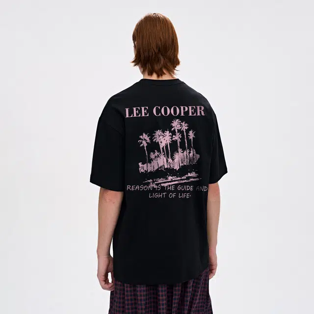 Lee Cooper T