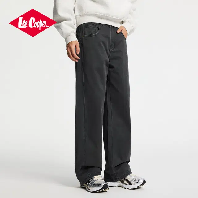 Lee Cooper