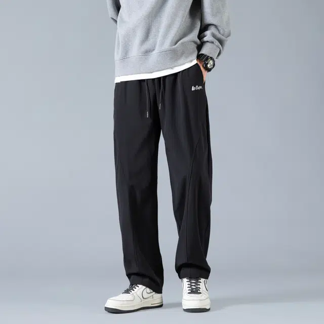 Lee Cooper logo