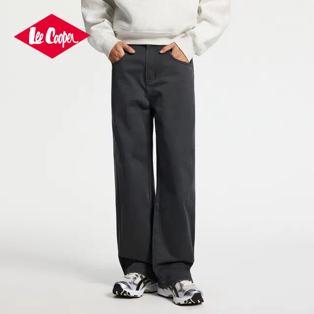 Lee Cooper