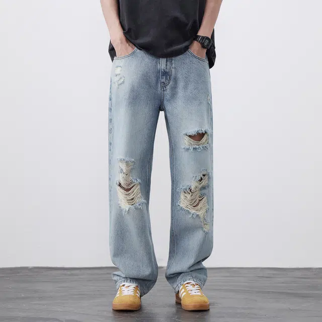 Lee Cooper