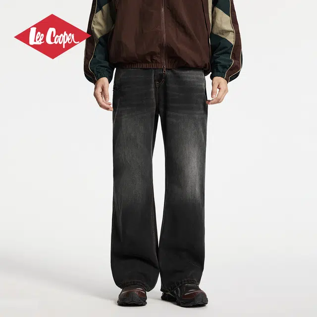 Lee Cooper