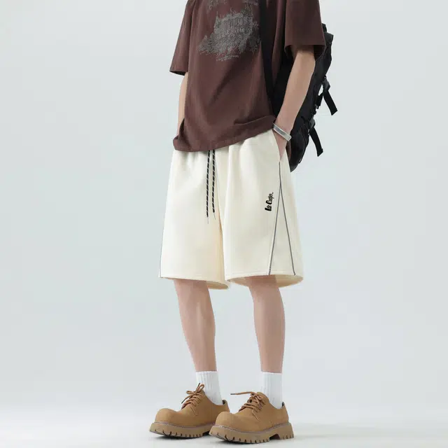 Lee Cooper