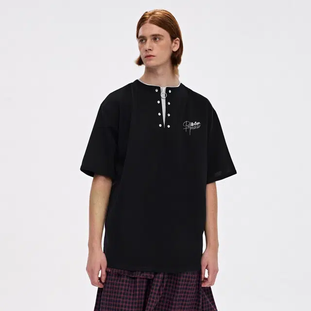 Lee Cooper T