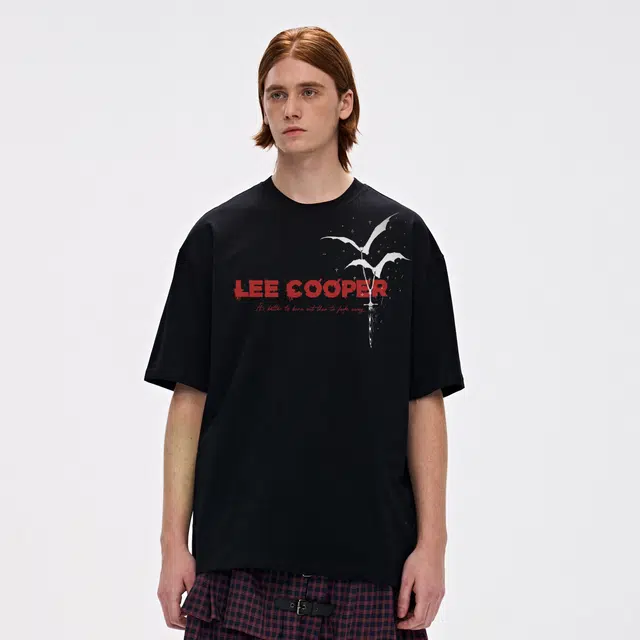 Lee Cooper T