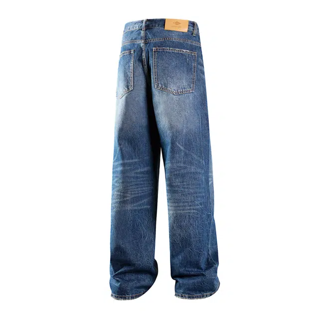Lee Cooper