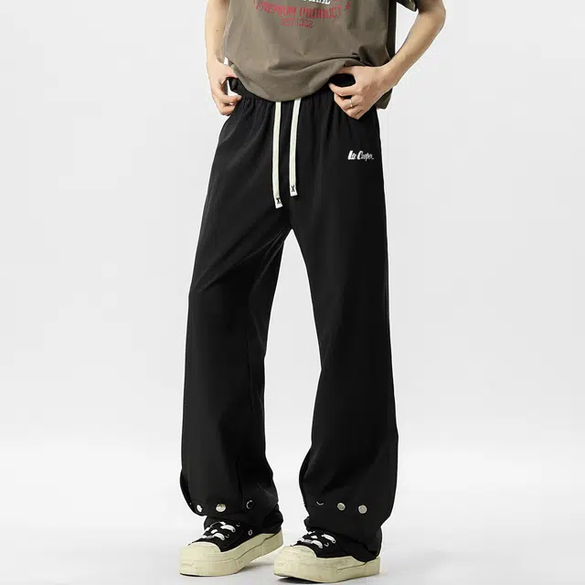 Lee Cooper