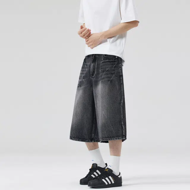 Lee Cooper