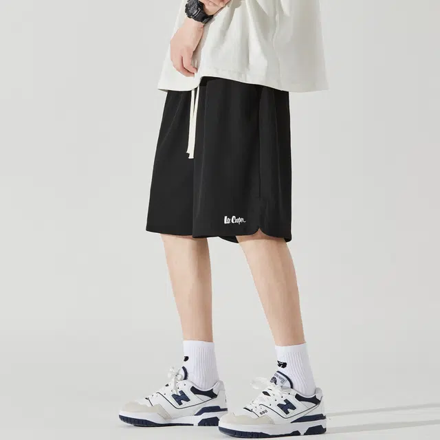 Lee Cooper