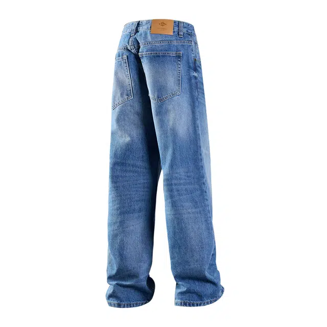 Lee Cooper