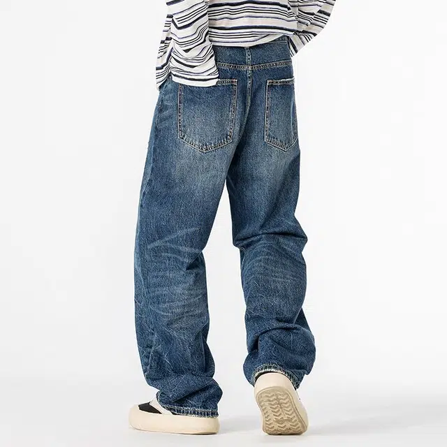 Lee Cooper