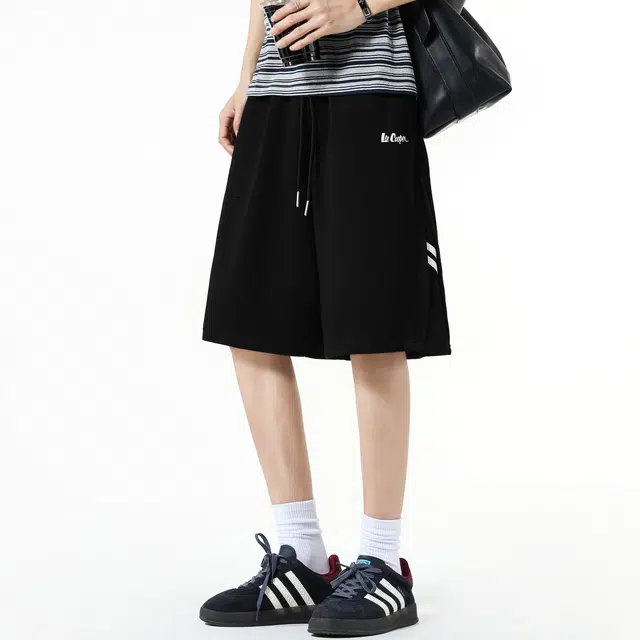 Lee Cooper