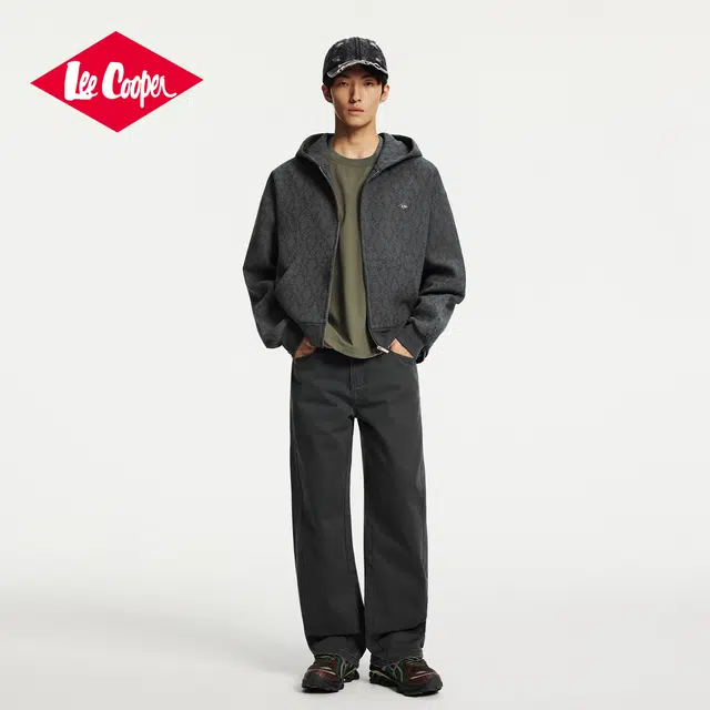 Lee Cooper