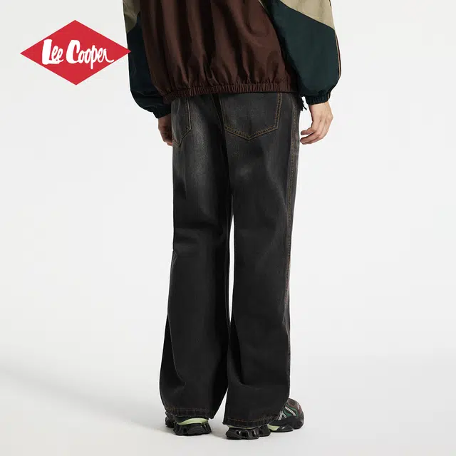 Lee Cooper